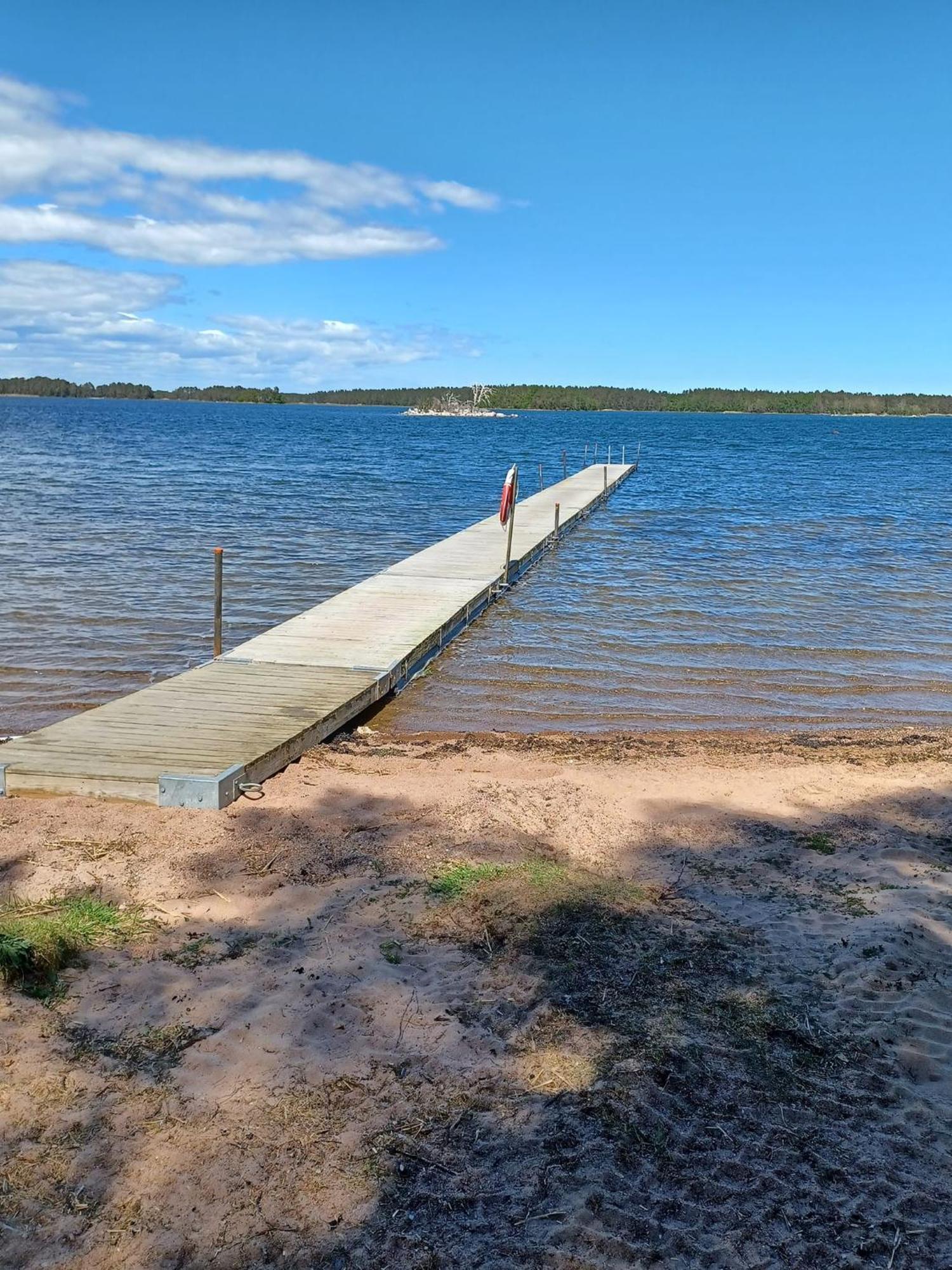 Perchlodge Mönsterås Exteriör bild